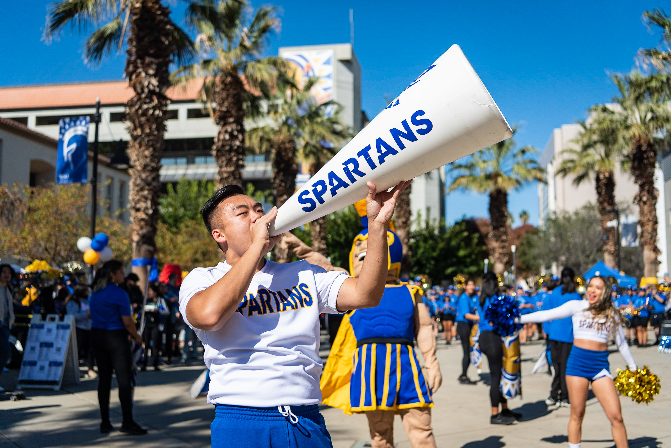 Paseo Parade
