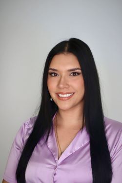 Mitzi Garcia Hernandez Advisor About Me