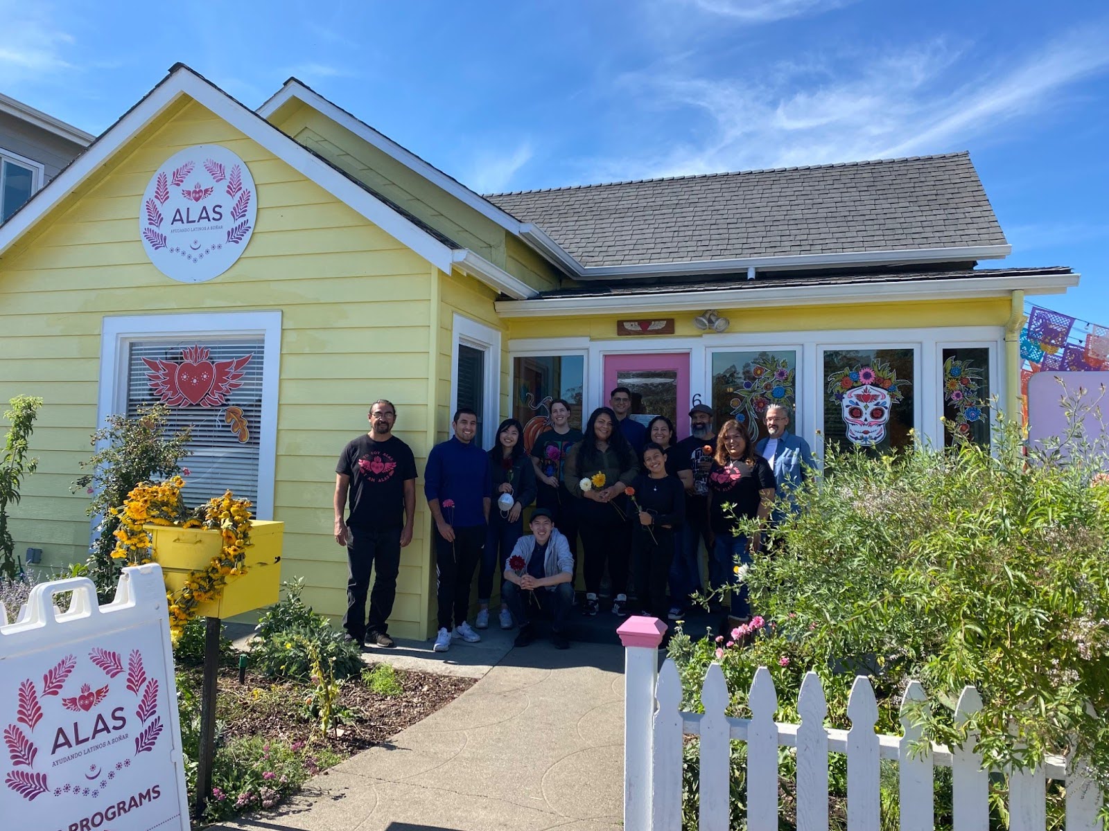 The 2022-2023 ESRP cohort visits ALAS in in Half Moon Bay to learn from an organization that models powerful community engagement The 2022-2023 ESRP cohort visits ALAS in in Half Moon Bay to learn from an organization that models powerful community engagement