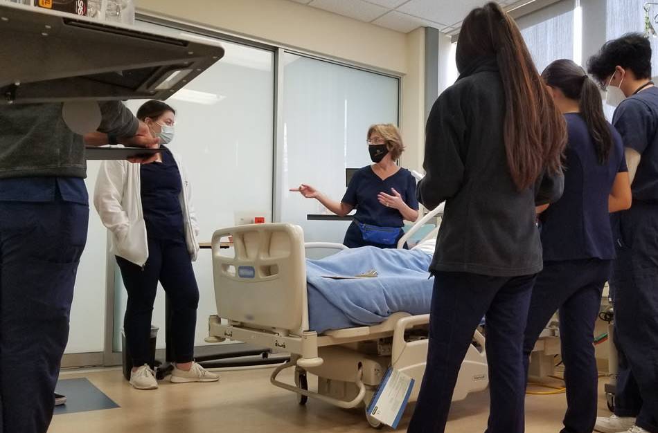 Dr O'Leary-Kelley leading sim trianing Dr O'Leary-Kelley leading sim trianing