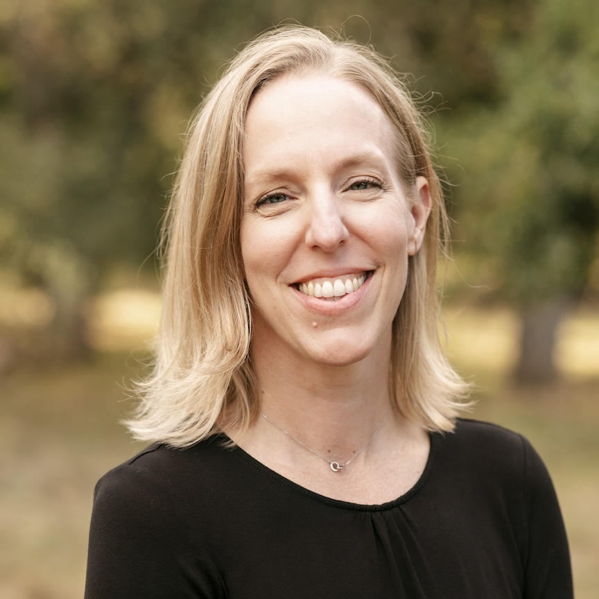 Head shot of Dr. Carr
